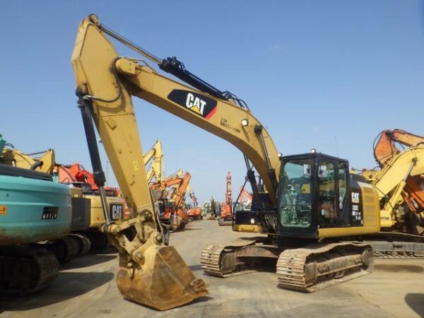 Caterpillar excavator 320el